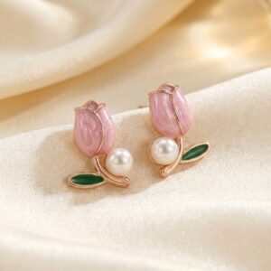 Pink tulip pearl stud earrings