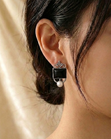 Oxidized Silver Teardrop Black Onyx Stud Earrings for Women
