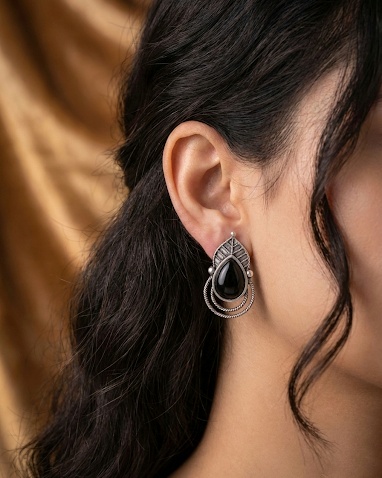Oxidized Silver Leaf-Motif Black Onyx Stud Earrings for Women